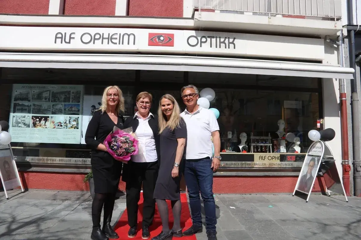 Alf Opheim Optikk at Vangsgata 30 on its centenary in 2022